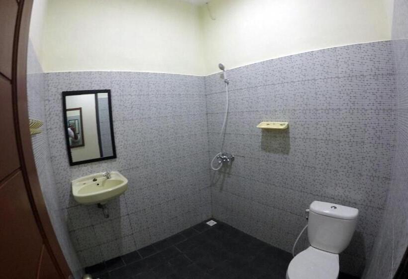 اتاق استاندارد, D Batur