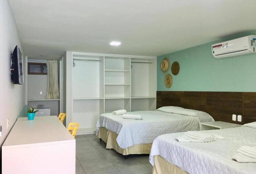 اتاق استاندارد چهارنفره با بالکن, Pousada Praia De Porto