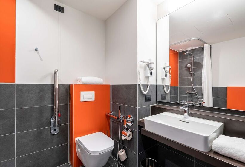 スタンダードルーム, Campanile Venice Mestre