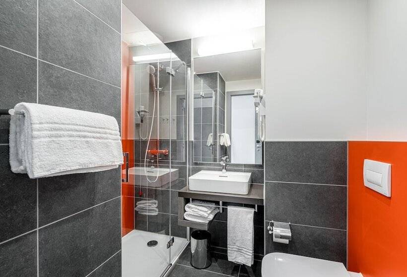 スタンダードルーム, Campanile Venice Mestre