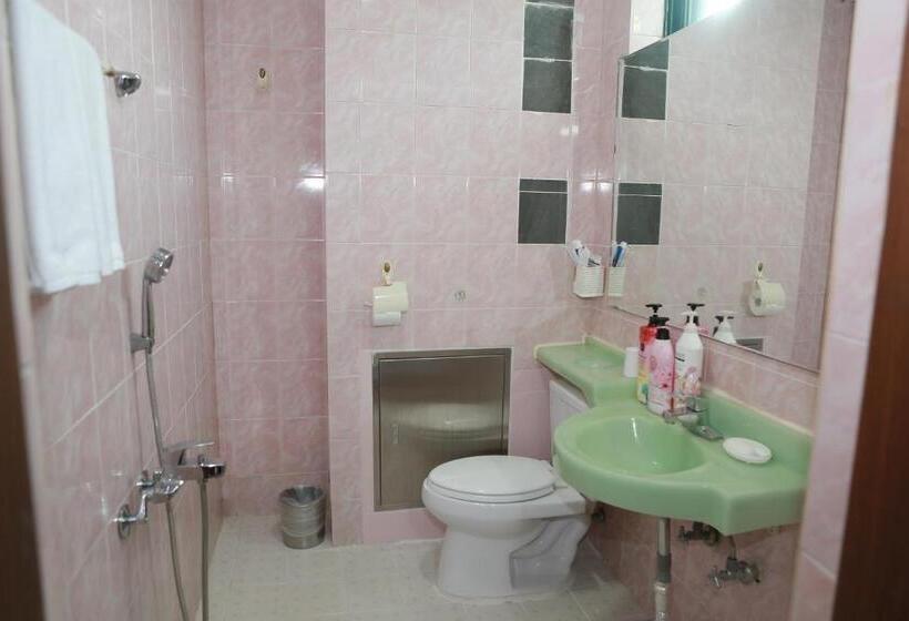 Семейный Номер Боковой Вид на Море, Mangsang Beach Pension