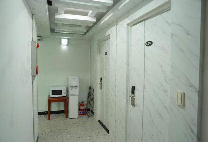 Семейный Номер Superior, Mangsang Beach Pension