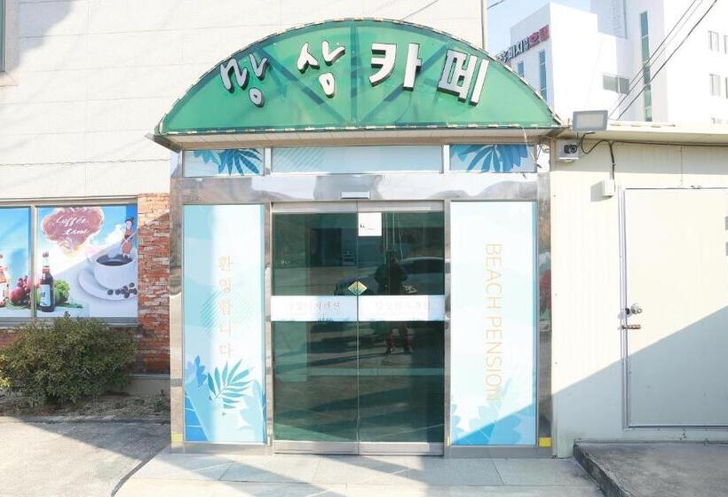 Quarto Familiar Superior, Mangsang Beach Pension