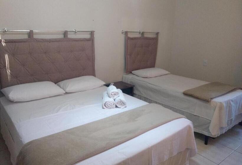 トリプルクラシックルーム, Pousada Recanto Do Lago 1