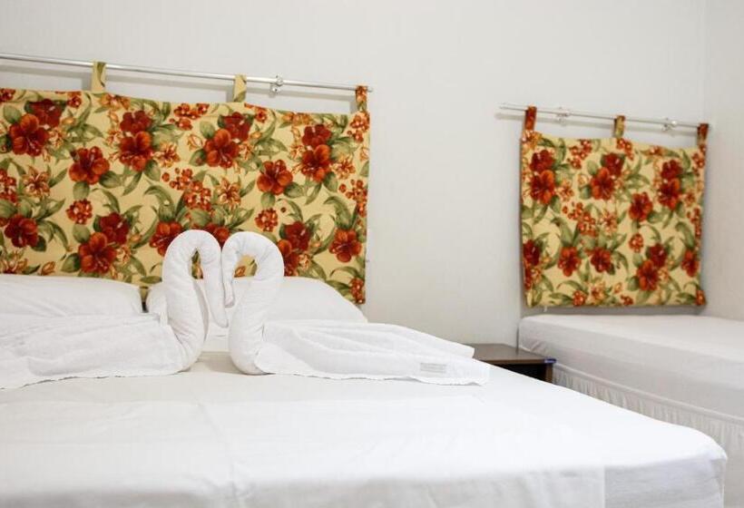 トリプルクラシックルーム, Pousada Recanto Do Lago 1