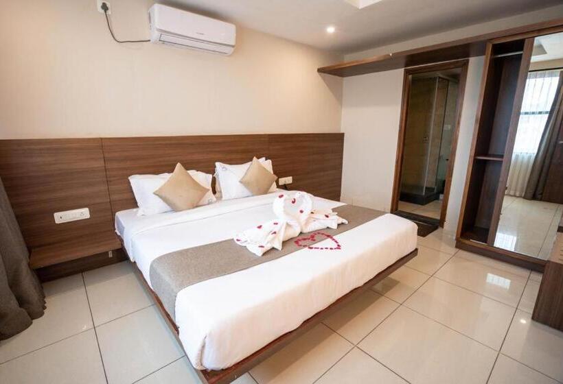 Deluxe-huone, Samasth Palatial