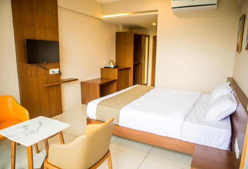 Deluxe-huone, Samasth Palatial