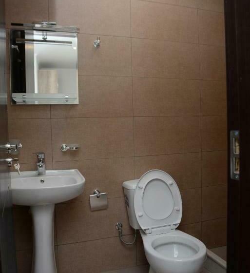 اتاق استاندارد, Batum