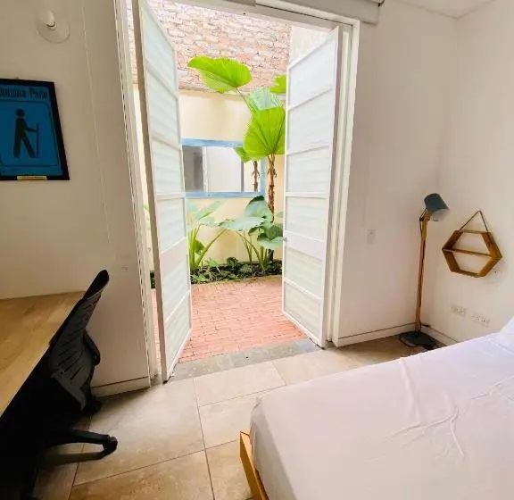 اتاق استاندارد با تراس, Oasis Cali Hostel