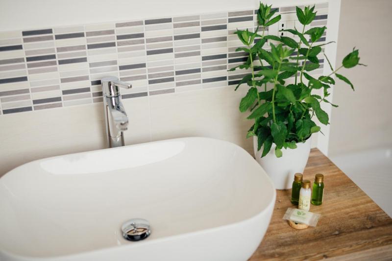 חדר קומפורט לשלושה, Pagghiara B&b