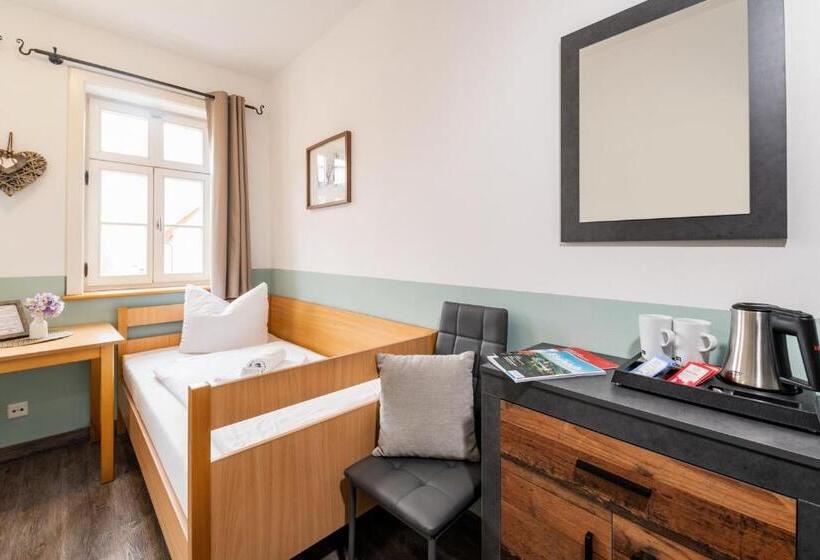 Номер Стандарт, Gasthof Gästehaus Am Storchenturm