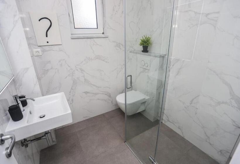 Апартаменты 1 Спальня с Балконом, Apartments Silvano 407