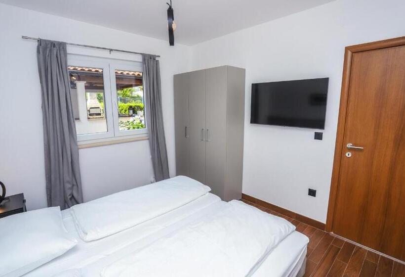 Апартаменты 1 Спальня Вид на Сад, Apartments Silvano 407