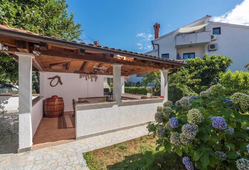 Апартаменты 1 Спальня с Террасой, Apartments Silvano 407