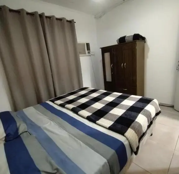 バス共有のスタンダードルーム, Como En Casa Hostel