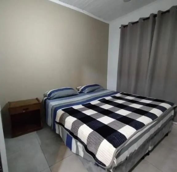バス共有のスタンダードルーム, Como En Casa Hostel