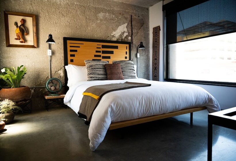 Люкс, Boutique Lafayette Tijuana