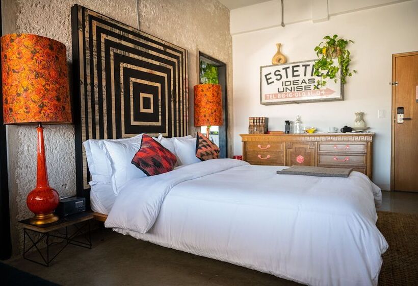 Люкс Повышенной Комфортности, Boutique Lafayette Tijuana