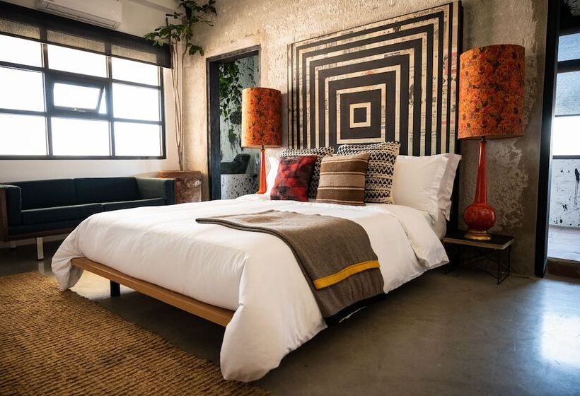 Люкс Повышенной Комфортности, Boutique Lafayette Tijuana