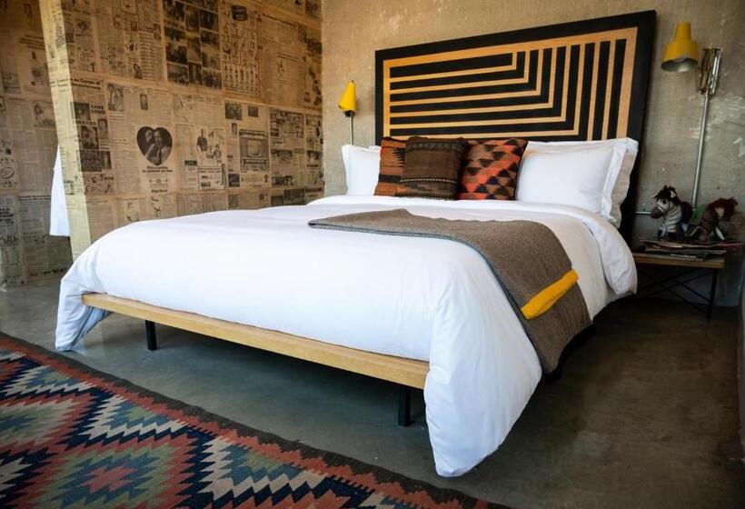 Люкс, Boutique Lafayette Tijuana