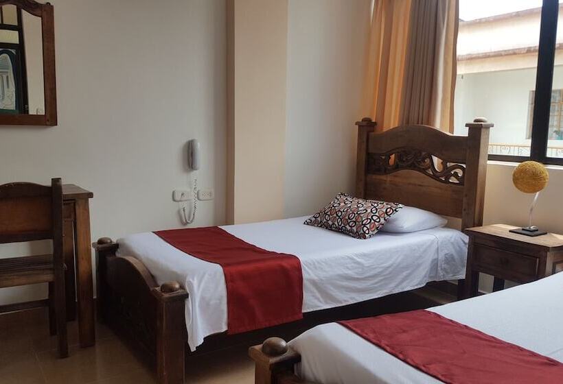 스탠다드 트리플 룸, Polo