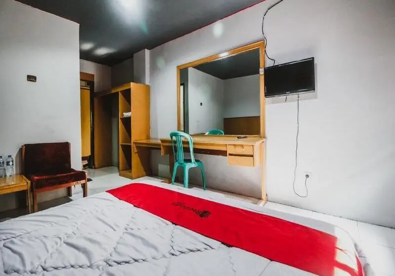スタンダードルーム, Reddoorz Plus Near Rscm Jakarta