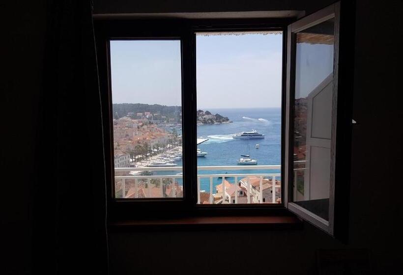 海の見える１ベッドルームアパートメント, Apartments Boćin Rosso