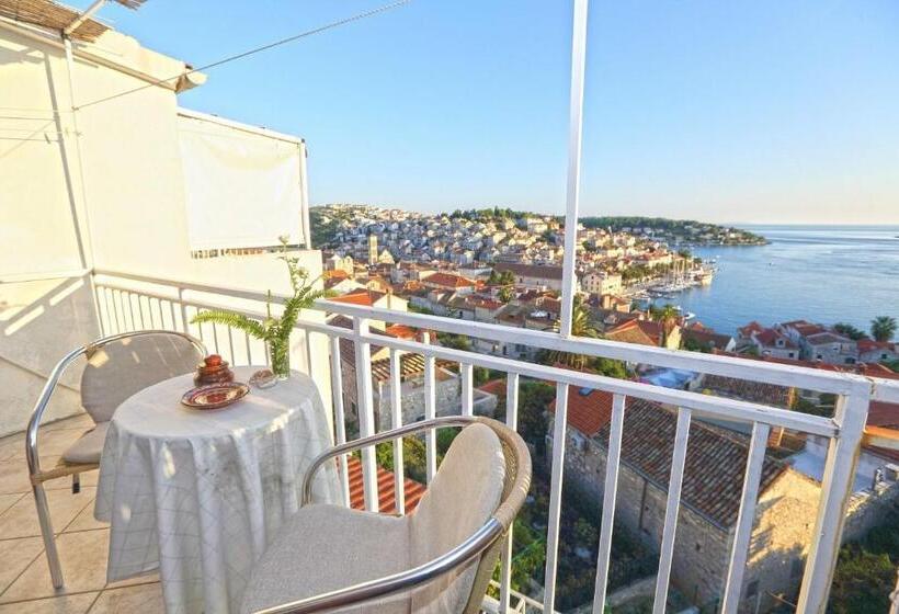 テラス付き１ベッドルームアパートメント, Apartments Boćin Rosso