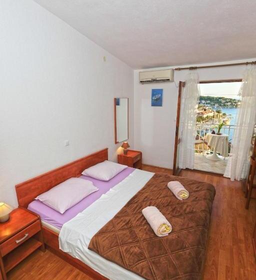 テラス付き１ベッドルームアパートメント, Apartments Boćin Rosso