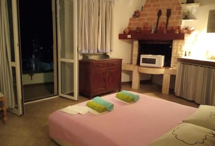 キングサイドベッドのスタンダードワンルーム, Apartments Boćin Rosso