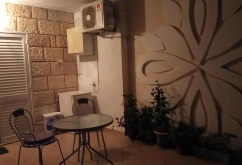 オーシャンビューデラックスルームバルコニー付き, Apartments Boćin Rosso