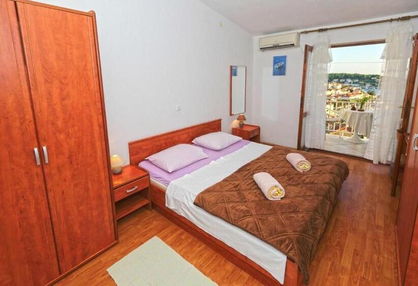 テラス付き１ベッドルームアパートメント, Apartments Boćin Rosso