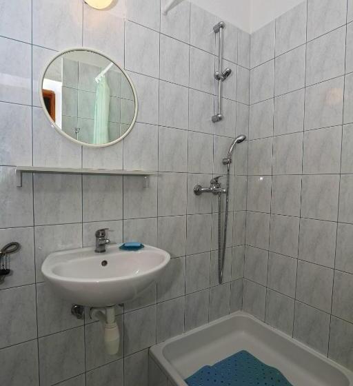 テラス付き１ベッドルームアパートメント, Apartments Boćin Rosso