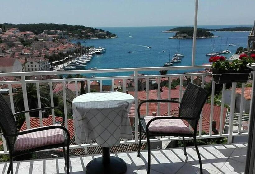 テラス付き１ベッドルームアパートメント, Apartments Boćin Rosso