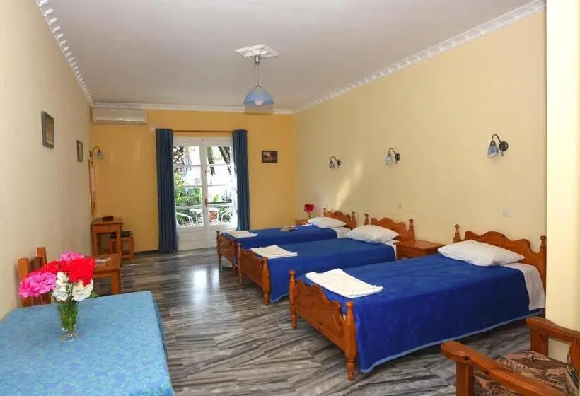 バルコニー付きスタンダードステューディオ, Blue Sky Hotel   Petra   Lesvos   Greece