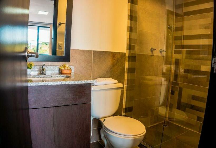 חדר סטנדרט עם מרפסת, Alamos Del Parque