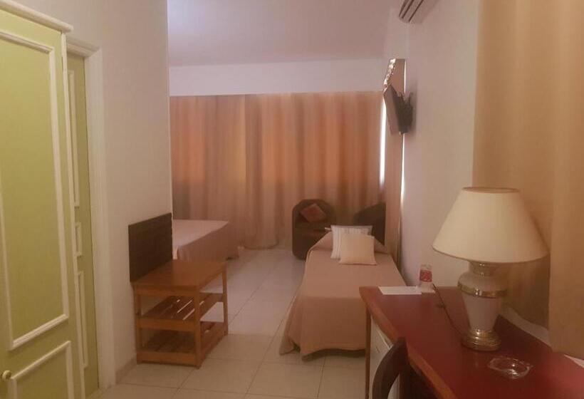 اتاق سوپریور, Arc