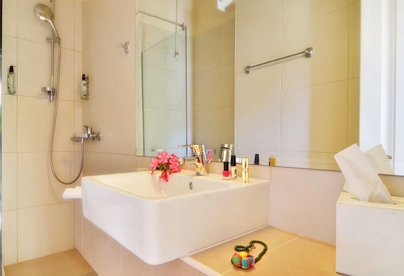 Chambre Standard, Cape North West