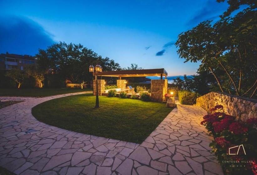 דירת חדר בקומת קרקע, Luxury Apartments Villa Luce