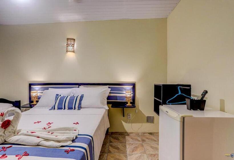 غرفة قياسية ثلاثية, Pousada Galeão Itacaré