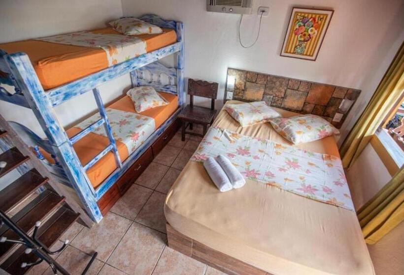 Quarto Familiar Superior, Pousada Casa Do Rio Hostel   8 Min Do Centro Hístorico   Passeio De Barco Com Saída Da Pousada  Pago