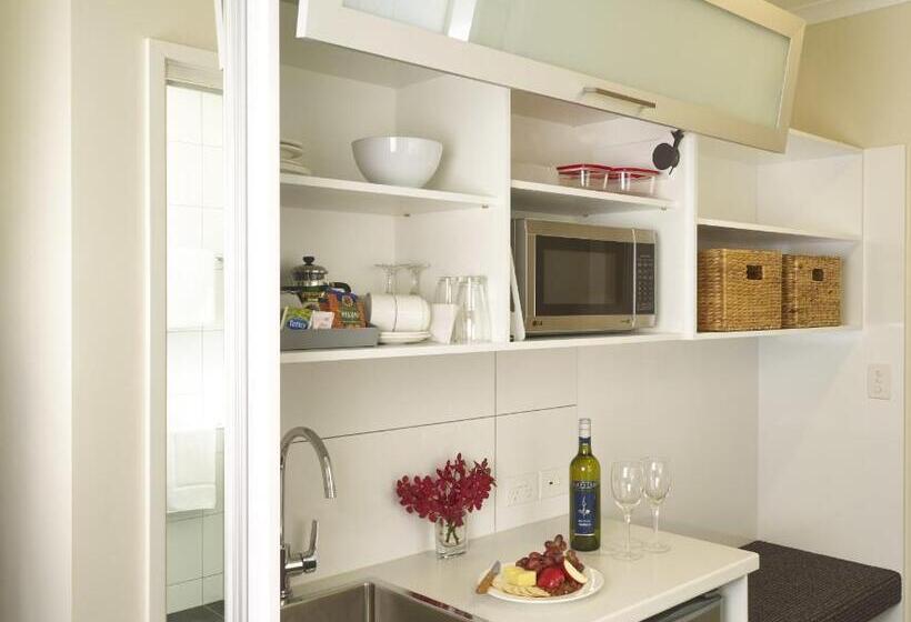 Люкс Премиум, Parkview Motor Inn And Apartments