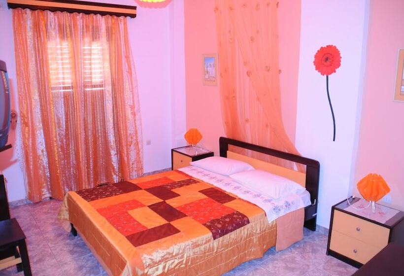 Standard Værelse, Villa Koronios