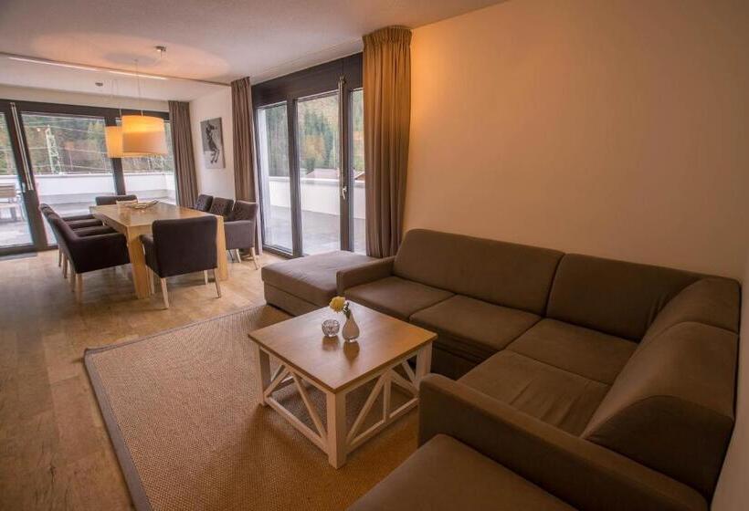 شقة دور أخير غرفة نوم واحدة, Appart Gastauer