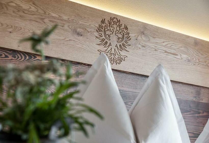 高级大房间, Autentis