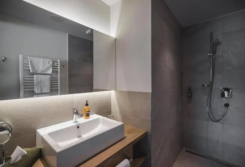 Suite with Terrace, Autentis