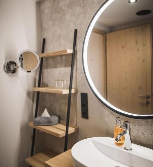 豪华房间, Autentis