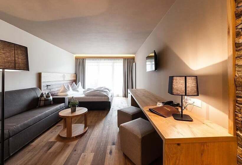 高级大房间, Autentis