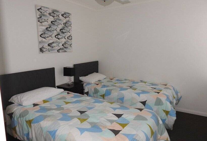 آپارتمان 3 خوابه, On The River Apartments