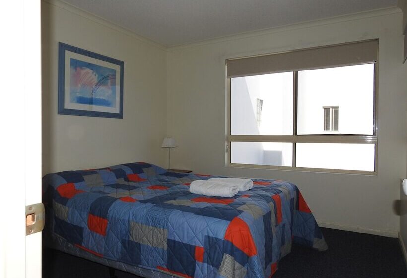 آپارتمان 3 خوابه, On The River Apartments